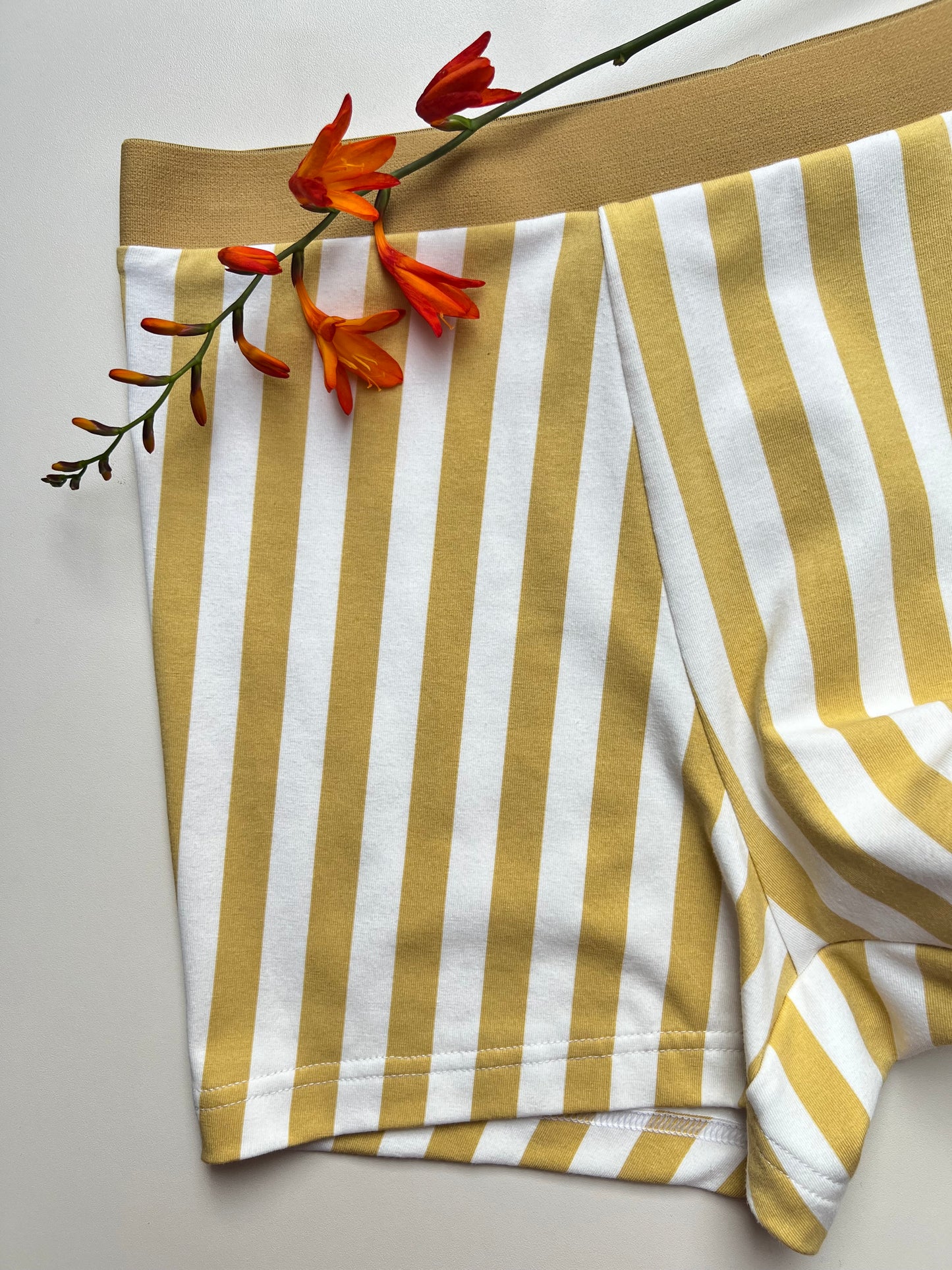 NEW model Men’s Seamless Organic Cotton Boxer – White with Mustard Stripes I 2 options