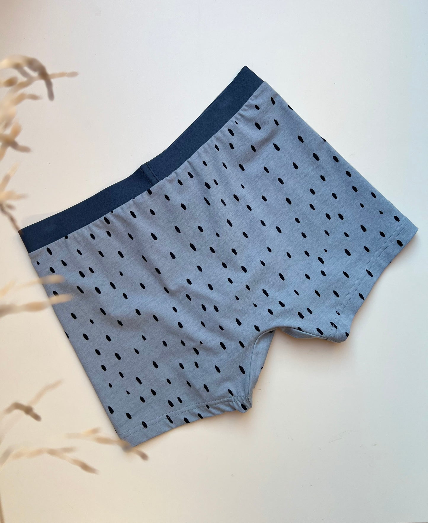 NEW model Men’s Seamless Organic Cotton Boxer – Smoky Denim Blue with Black Speckles I 2 options