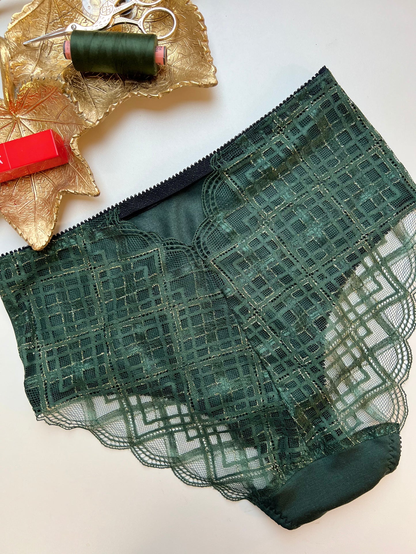Women’s High-Waist TENCEL™  dark green panties with Lace